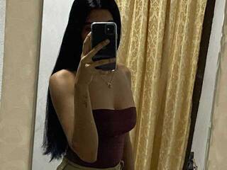 कामुक वीडियो चैट sophiie-smith1