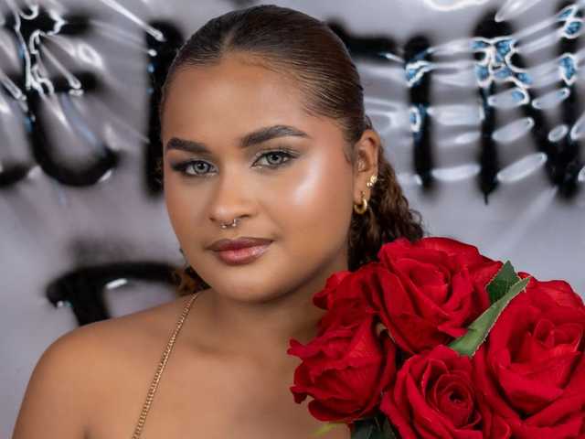 प्रोफ़ाइल की तस्वीर Stephanie-1