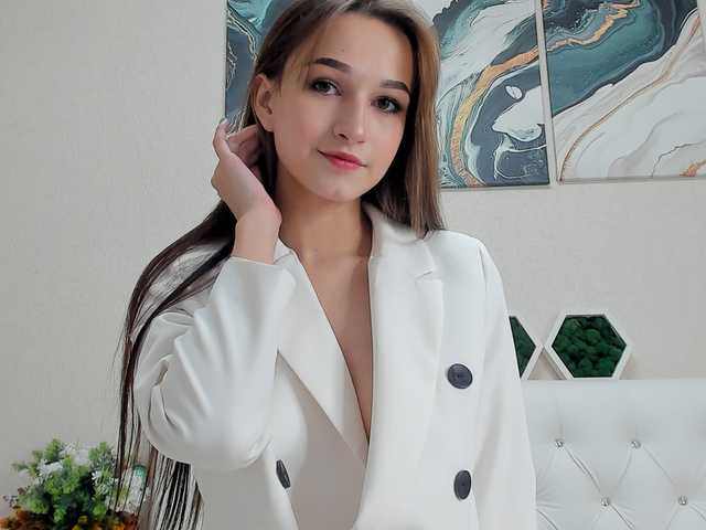 प्रोफ़ाइल की तस्वीर __ANNA__