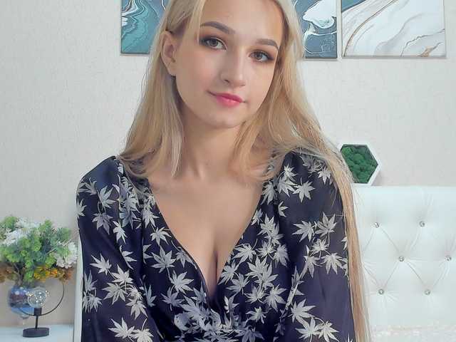 प्रोफ़ाइल की तस्वीर __ANNA__