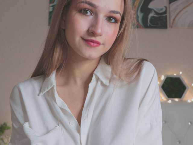 प्रोफ़ाइल की तस्वीर __ANNA__