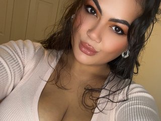 कामुक वीडियो चैट SultryyQueenn