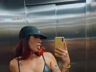 कामुक वीडियो चैट Sunshine4i20