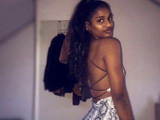 कामुक वीडियो चैट surayaNdia