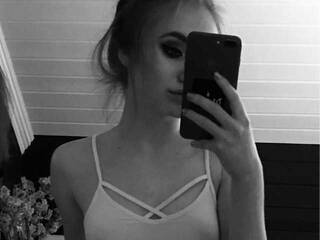 कामुक वीडियो चैट SusanLyn