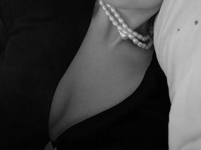 प्रोफ़ाइल की तस्वीर Pink_Doll