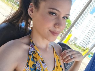 कामुक वीडियो चैट sweet--april