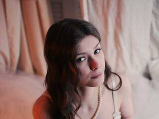 कामुक वीडियो चैट Sweet-Mila