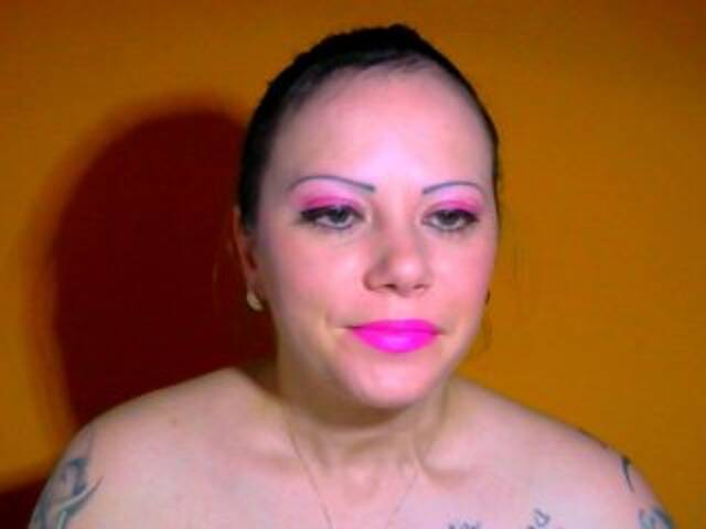 प्रसारण स्क्रीनशॉट sweetalicee