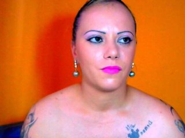 प्रसारण स्क्रीनशॉट sweetalicee