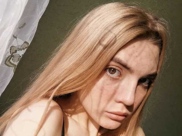 प्रोफ़ाइल की तस्वीर SweetAngelly