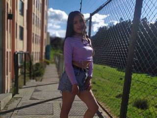 कामुक वीडियो चैट Sweetpeach-2