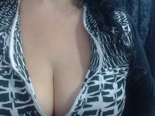 प्रसारण स्क्रीनशॉट sweetvaleria