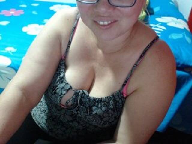 प्रसारण स्क्रीनशॉट SwetValentina