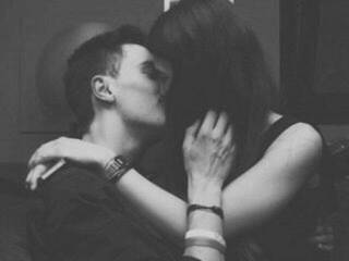 कामुक वीडियो चैट Sy4ka21