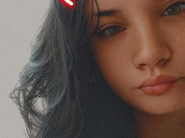 प्रोफ़ाइल की तस्वीर Sylvia-Willa