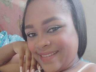 कामुक वीडियो चैट tarajifox