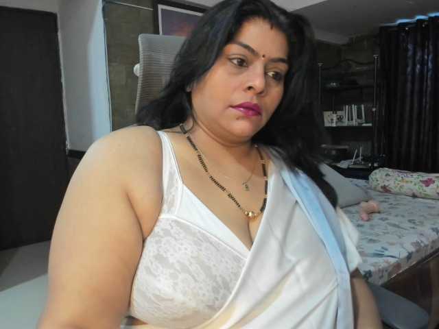 तस्वीरें tarivishu23 #bigboobs #bigass #indian #couple #bbw