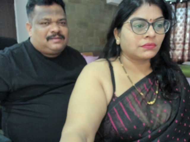 तस्वीरें tarivishu23 #bibboobs #bigass #indian #couple #milf #glasses #tatoo #bbw #housewife #hindi #bbw #curvy#desi