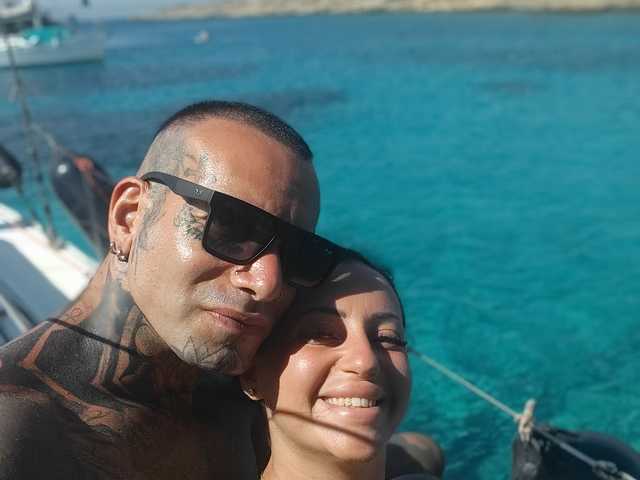 प्रोफ़ाइल की तस्वीर TattooedCouple