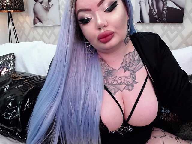 प्रसारण स्क्रीनशॉट SavageQueen