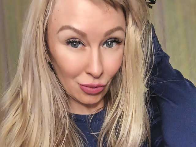 प्रोफ़ाइल की तस्वीर Blondi_Love