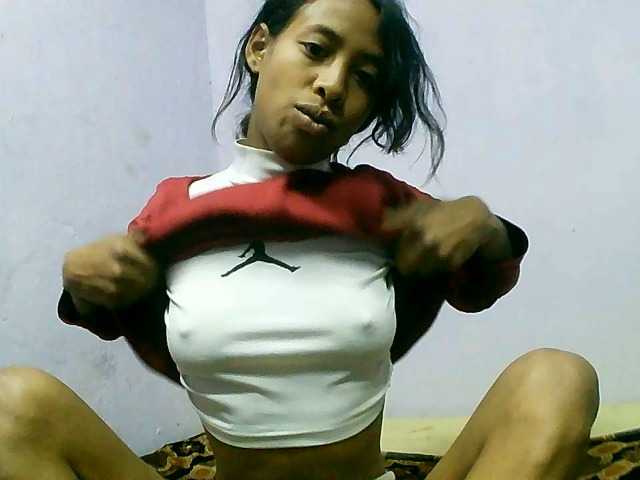 प्रसारण स्क्रीनशॉट TessaXHoney