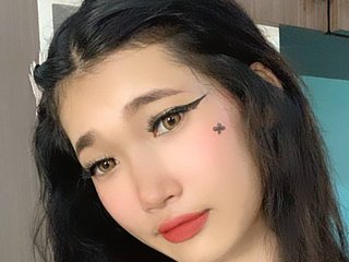 कामुक वीडियो चैट ThaiMasseuse18