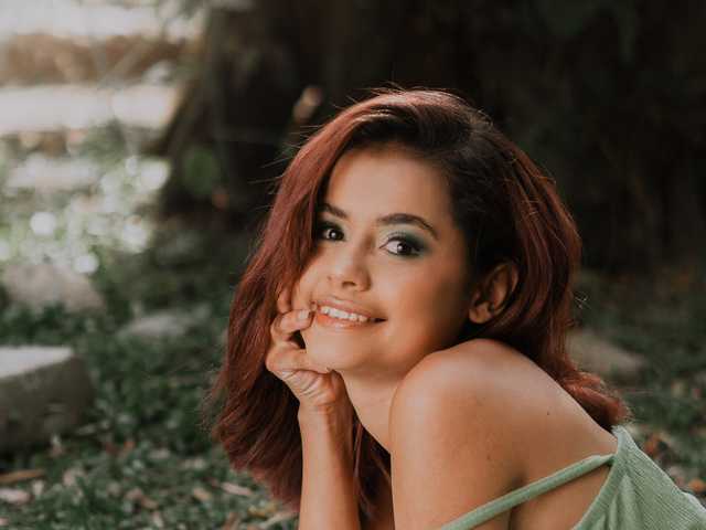 प्रोफ़ाइल की तस्वीर Thalia-11