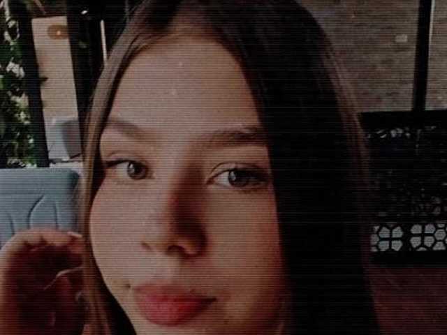 प्रोफ़ाइल की तस्वीर TiffannySins