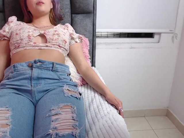 प्रसारण स्क्रीनशॉट TiffanyCox