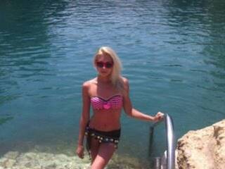 कामुक वीडियो चैट tina0208