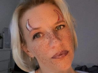 कामुक वीडियो चैट TinaRubia