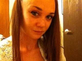 कामुक वीडियो चैट TinyRiley