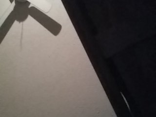 प्रसारण स्क्रीनशॉट TooWetLucy