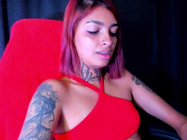 तस्वीरें Vaiolet006 Bend me over and fuck my pussy til squirt! ♥ Spin the wheel and try you luck! @remain tokens remaining for huge squirt rain