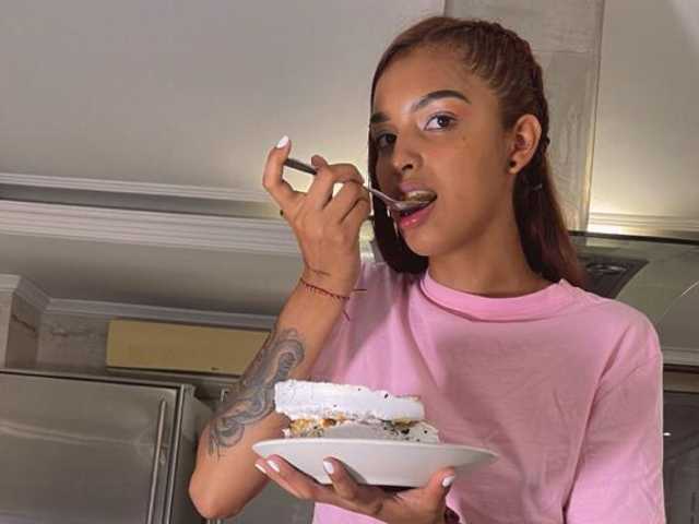 प्रोफ़ाइल की तस्वीर vaiolet06