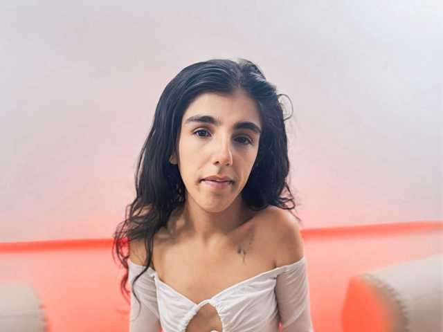 प्रोफ़ाइल की तस्वीर Valentina-tiny