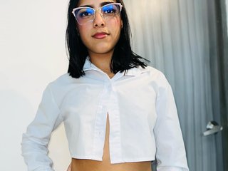 कामुक वीडियो चैट valentina18xx
