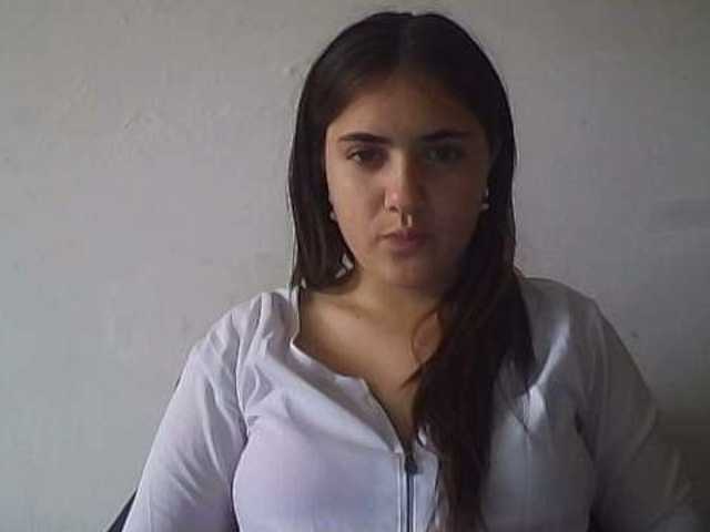 प्रसारण स्क्रीनशॉट valentinaLee