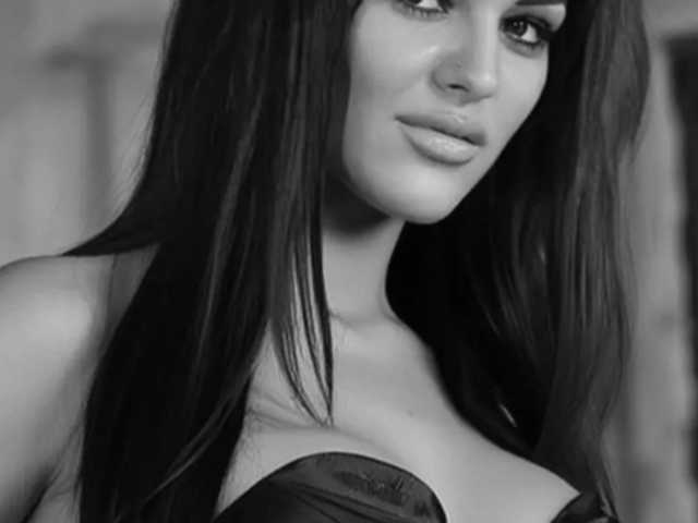 प्रोफ़ाइल की तस्वीर ValentinaVale