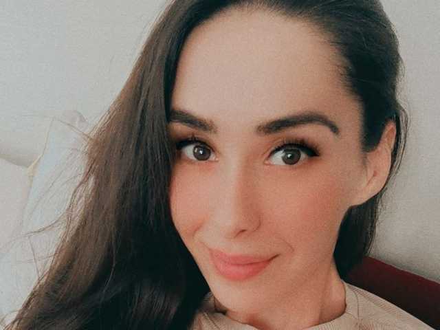 प्रोफ़ाइल की तस्वीर ValeriaFoxx