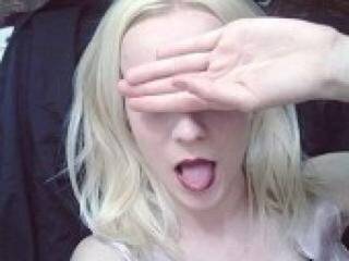 कामुक वीडियो चैट valleria07