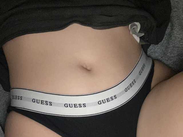 प्रोफ़ाइल की तस्वीर VanessaMeow1