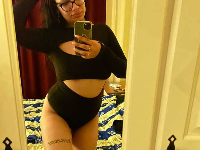 प्रोफ़ाइल की तस्वीर VanessaSinner