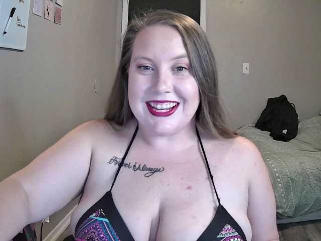 तस्वीरें VanessaSwayxoxo your favorite bbw reporting for duty! I can't wait to drain your balls. Help me get to my goal of 60,000 tokens by the 1st! Insta - vanessa_swayxoxo