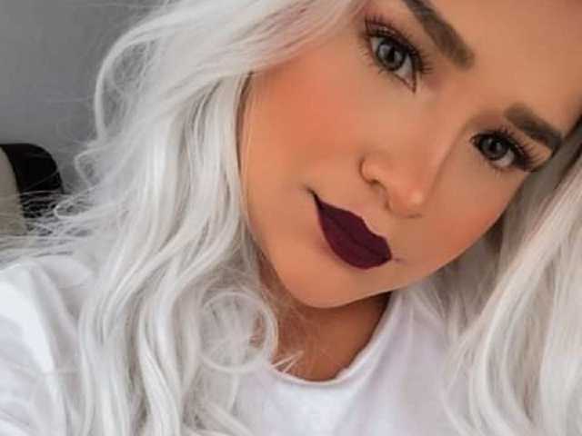 प्रोफ़ाइल की तस्वीर VenusWhite