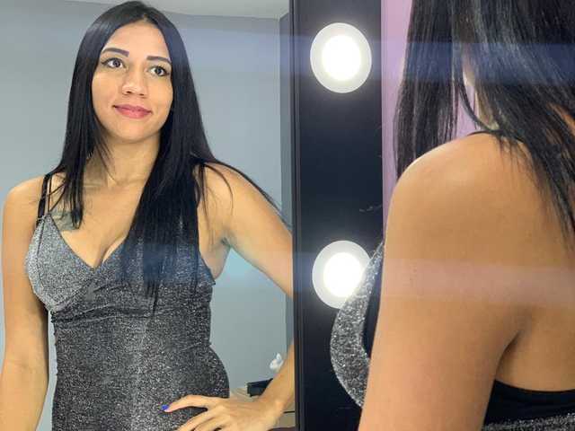 प्रोफ़ाइल की तस्वीर VeronicaHills