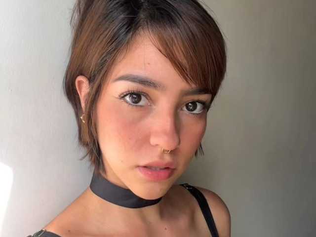 प्रोफ़ाइल की तस्वीर VeronicaSttar