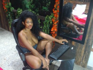 तस्वीरें veronikalatin hi guys, LOVENSE ON! specila show in pvt. Tits show 25 Tkns,. Ass show 50 Tkns.. Pussy show 99 Tkns.. #ass #pussy #anal #sexy #latina #new #dildo #lovense #cum #wet # horny #toy #tits #pleasure